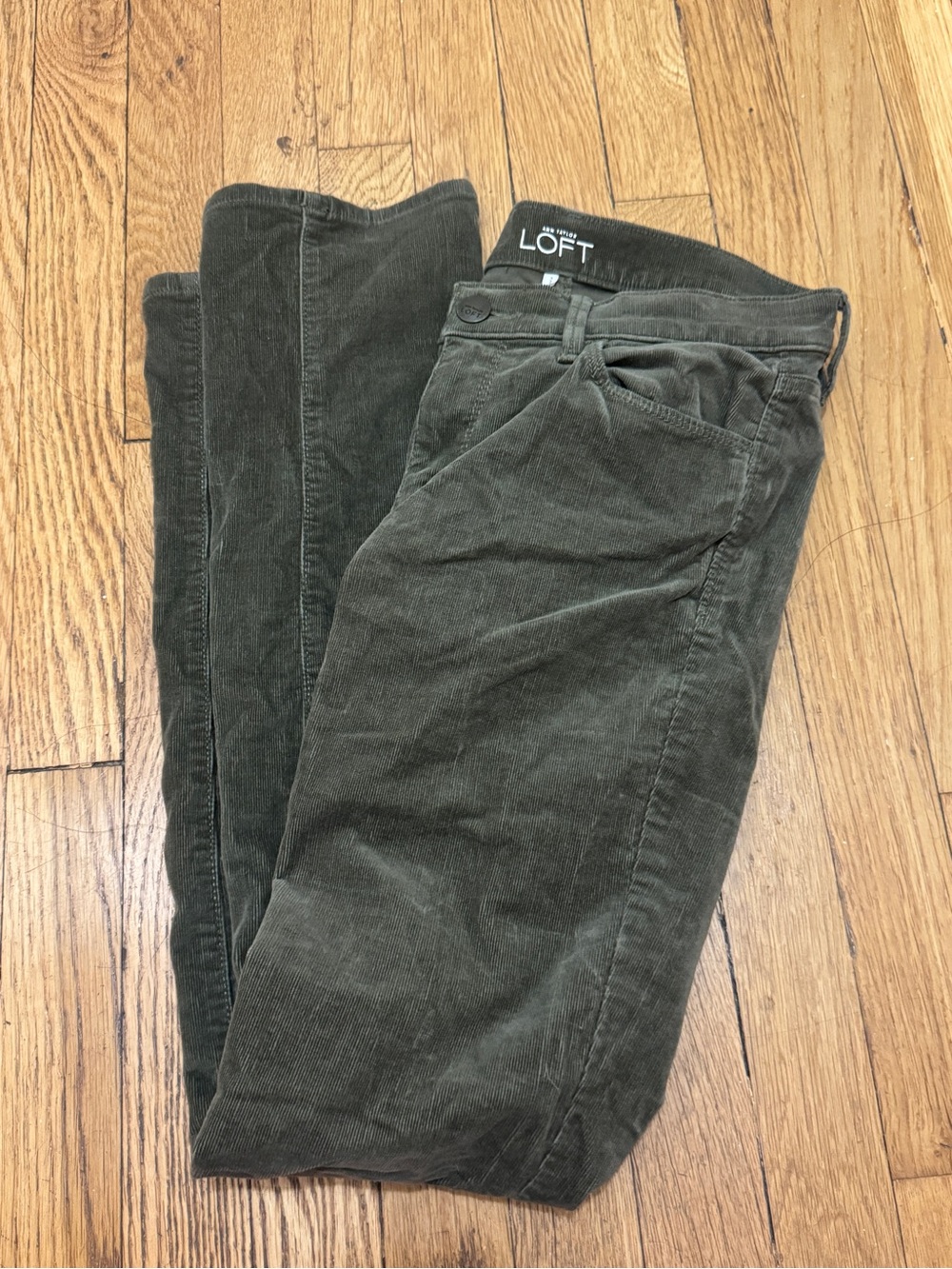 LOFT Women’s Dark Olive Corduroy Slim-Straight Jeans